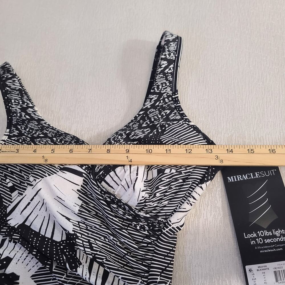 Miraclesuit It's A wrap in Moonlight Oasis Size 8 Beachy Vacation resort wear - Picture 6 of 12